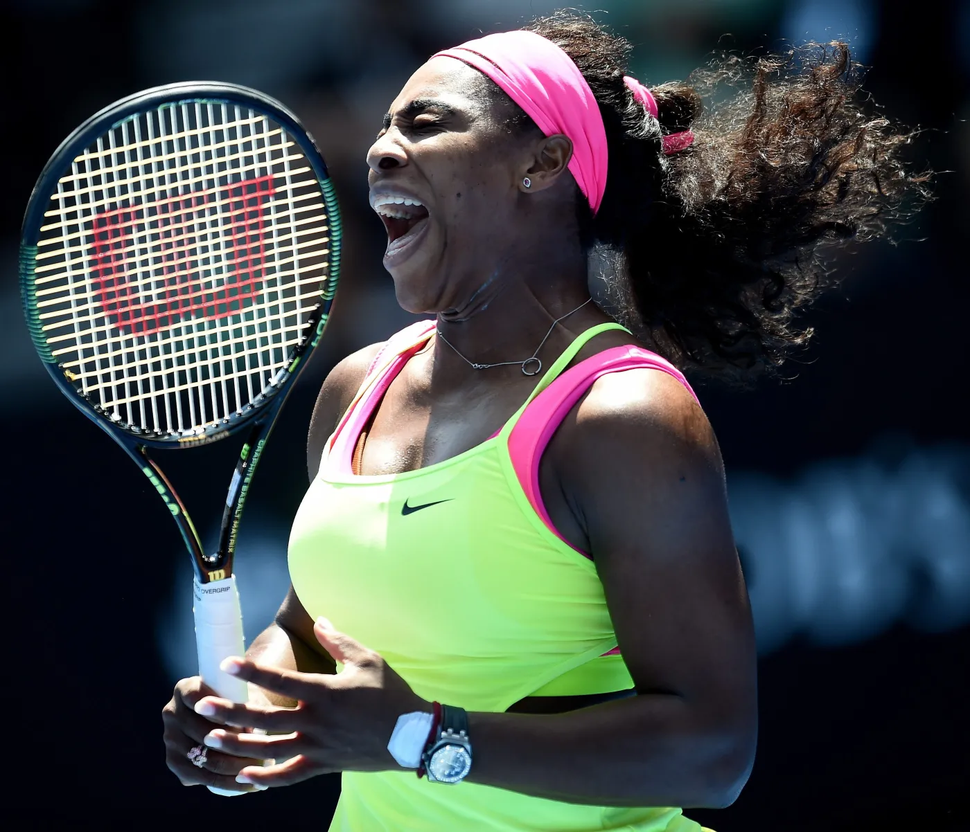 7353851-serena-williams.jpg