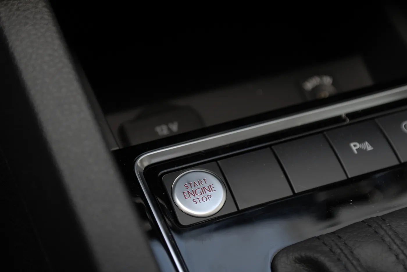 7394278-volkswagen-jetta.jpg