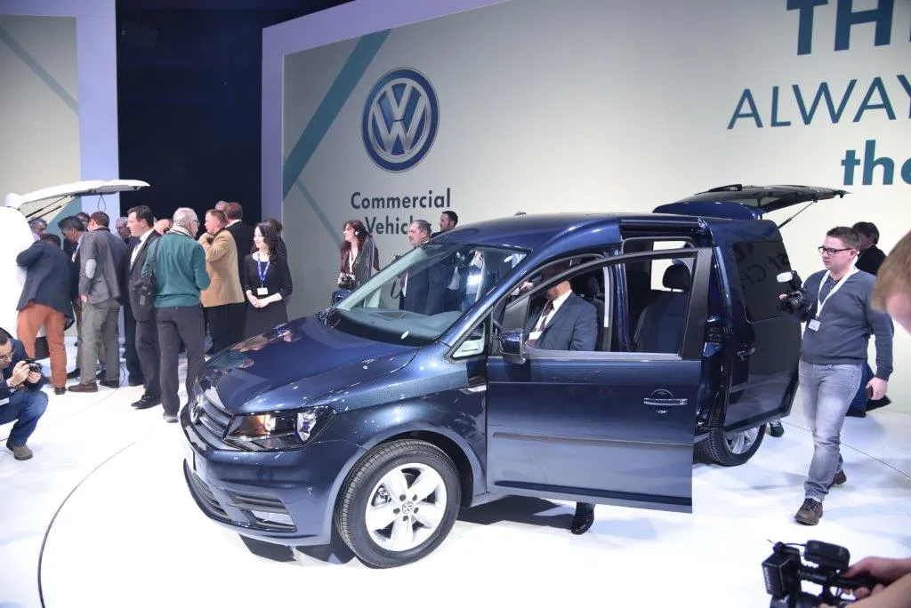 7385439-vokswagen-caddy.jpg