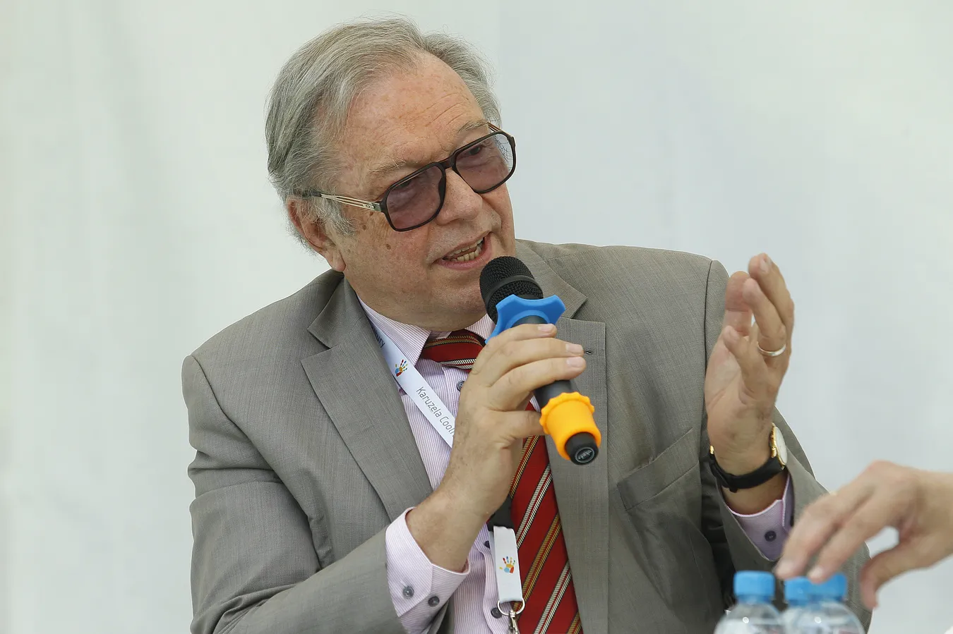 7498562-krzysztof-zanussi.jpg