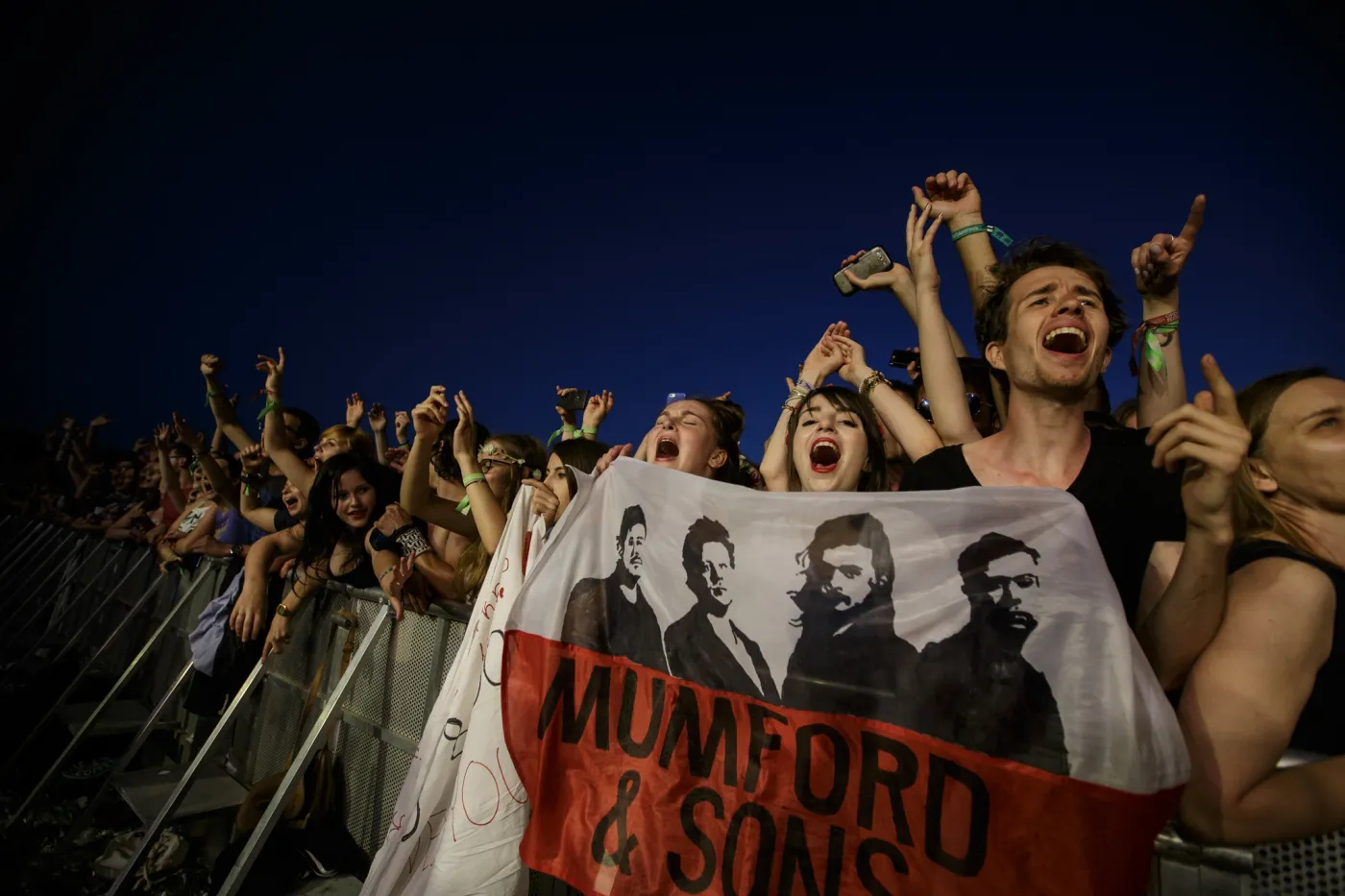 7947354-mumford-and-sons.jpg