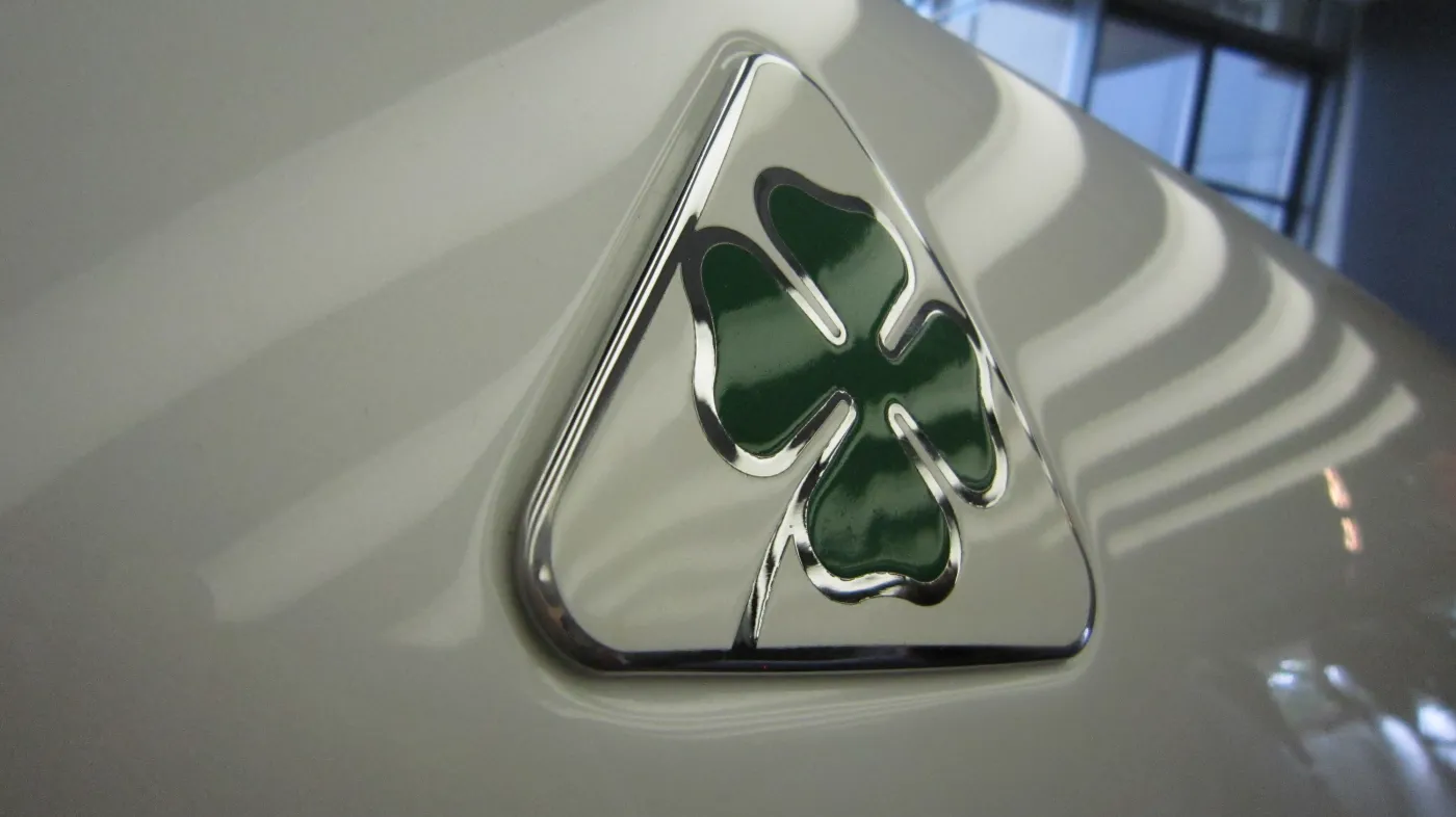 7984285-alfa-romeo-giulia.jpg