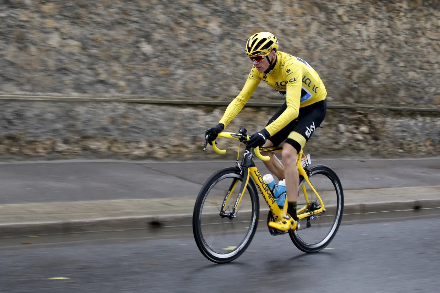 Tour de France: Andre Greipel wygrał ostatni etap, Chris Froome cały wyścig