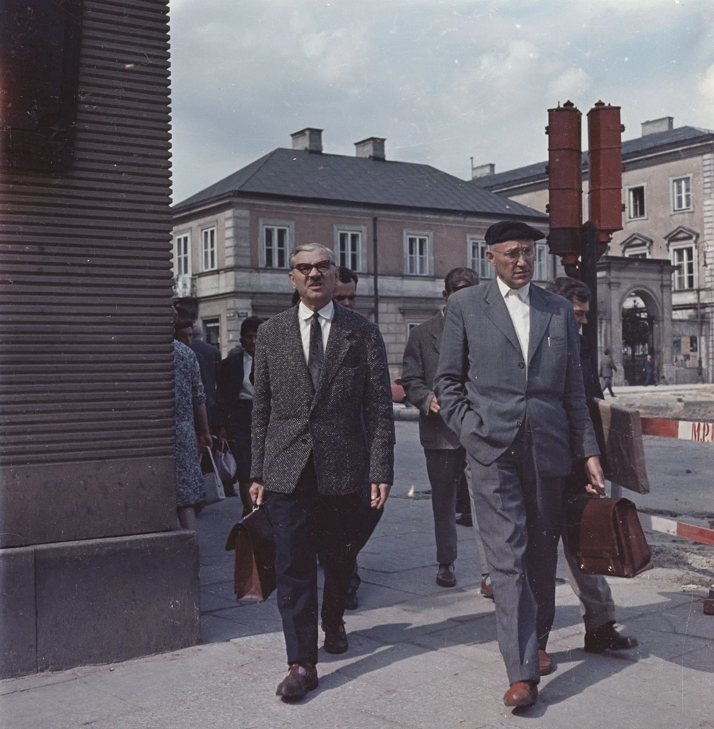7594607-warszawa-lata-50.jpg