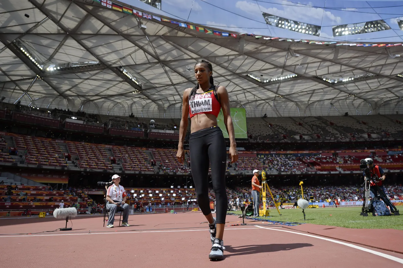 8122711-nafissatou-thiam.jpg