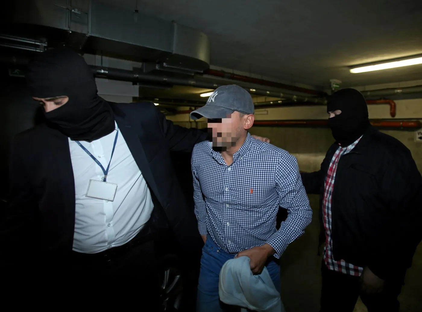 Adwokat Marcin D. doprowadzany do Prokuratury Apelacyjnej w Krakowie