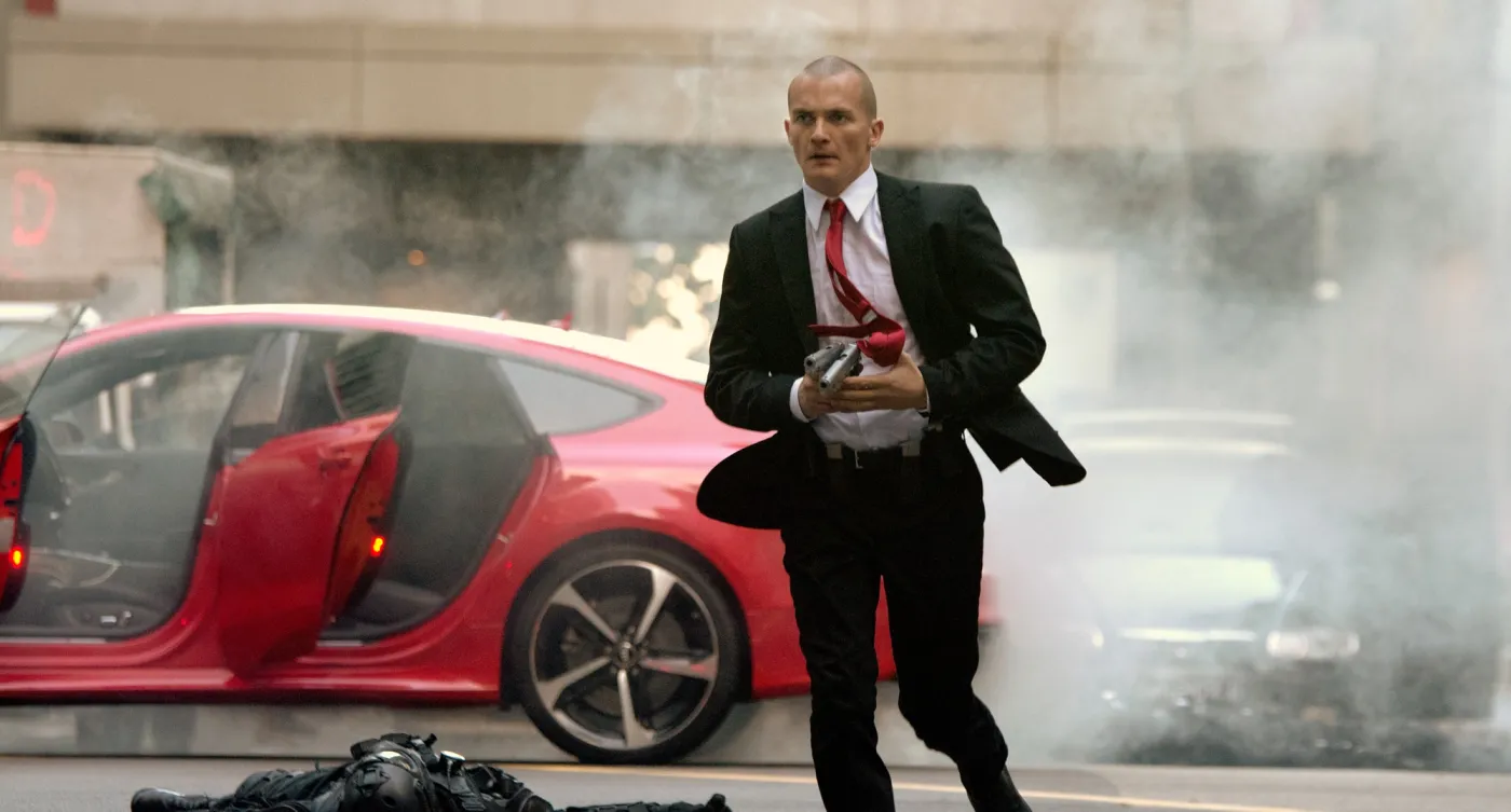 8132927-hitman-agent-47.jpg