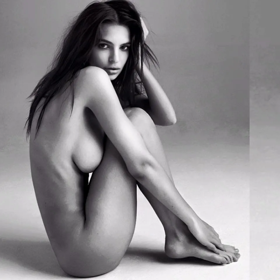 8144208-emily-ratajkowski.jpg