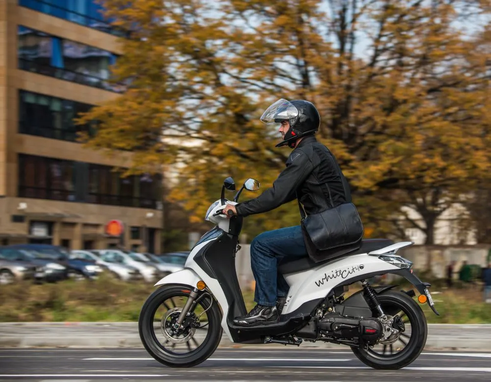 Prezydent podpisał zmiany w prawie. Polacy przesiądą się na motocykle