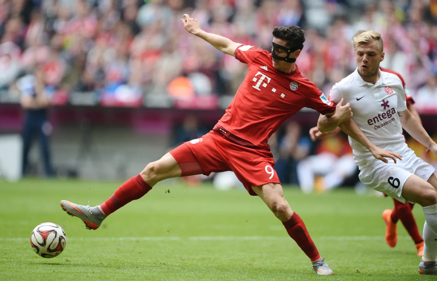 Liga niemiecka: Lewandowski i Peszko z golami w ostatniej kolejce Bundesligi