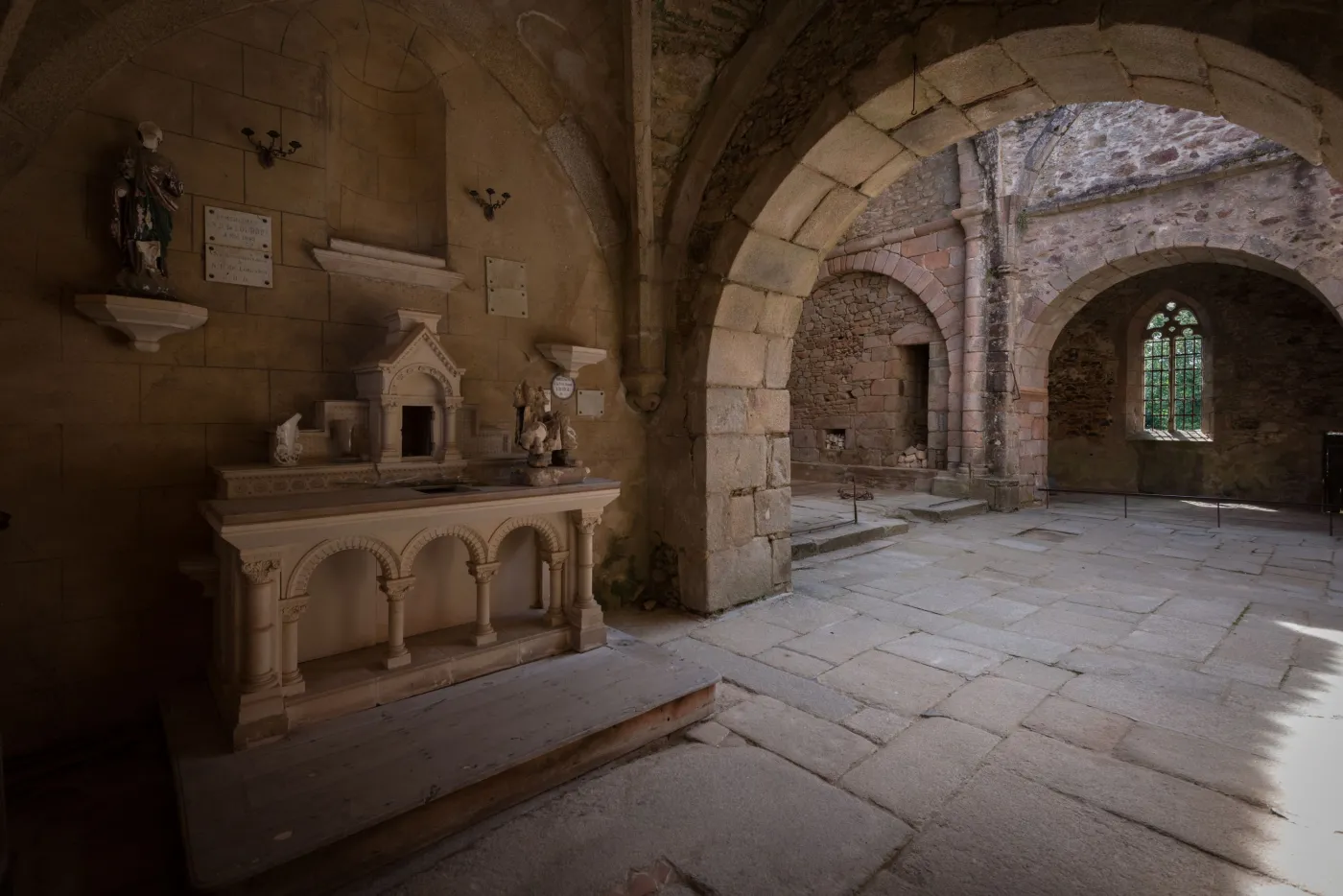 7869364-oradour-sur-glane.jpg