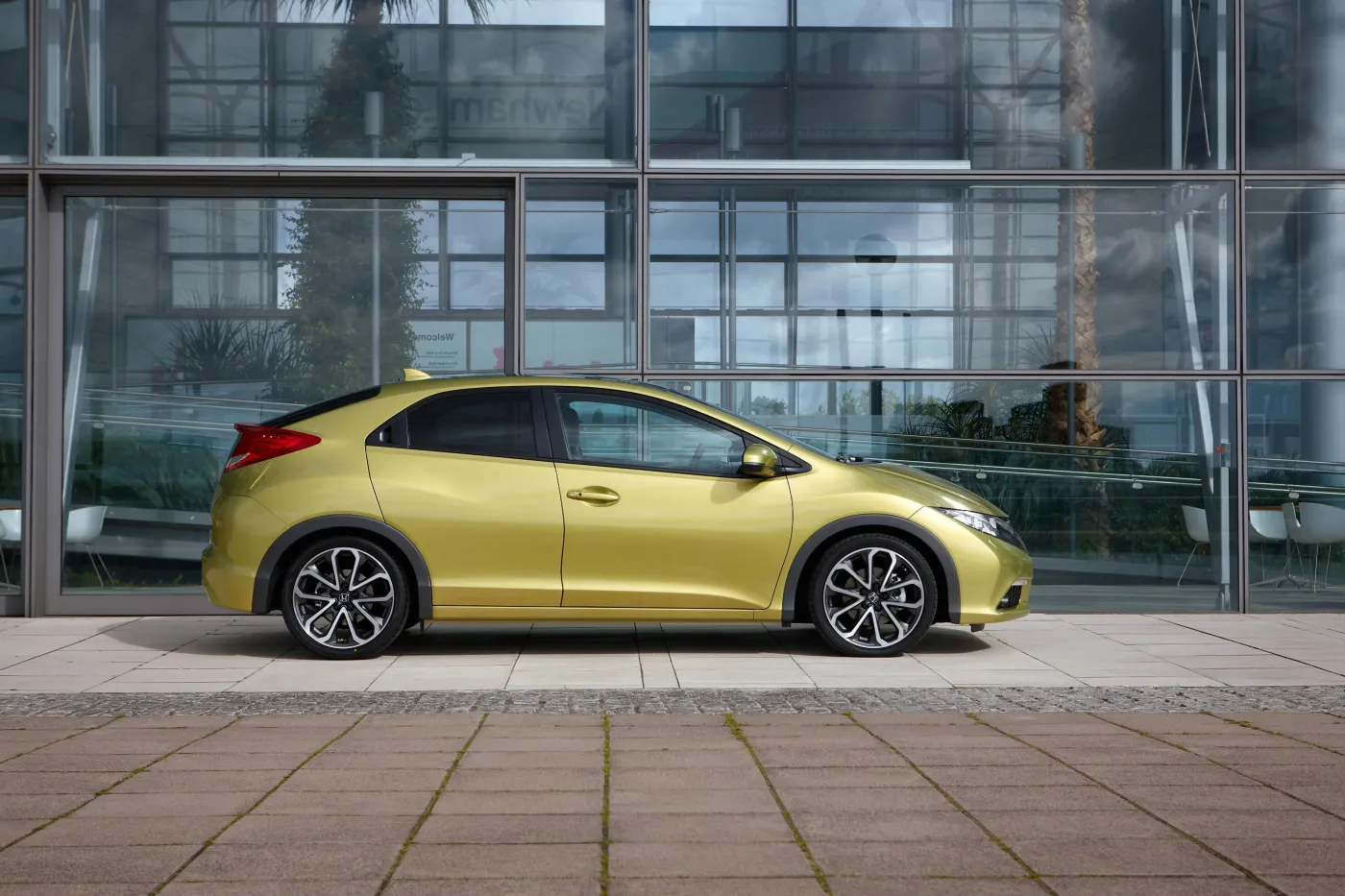 2880923-nowa-honda-civic.jpg