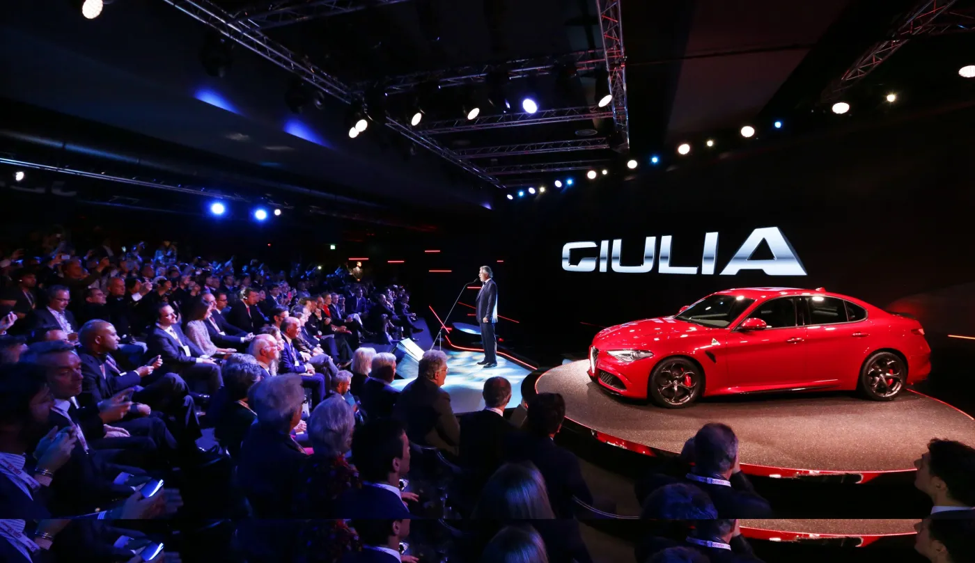 7917727-alfa-romeo-giulia.jpg