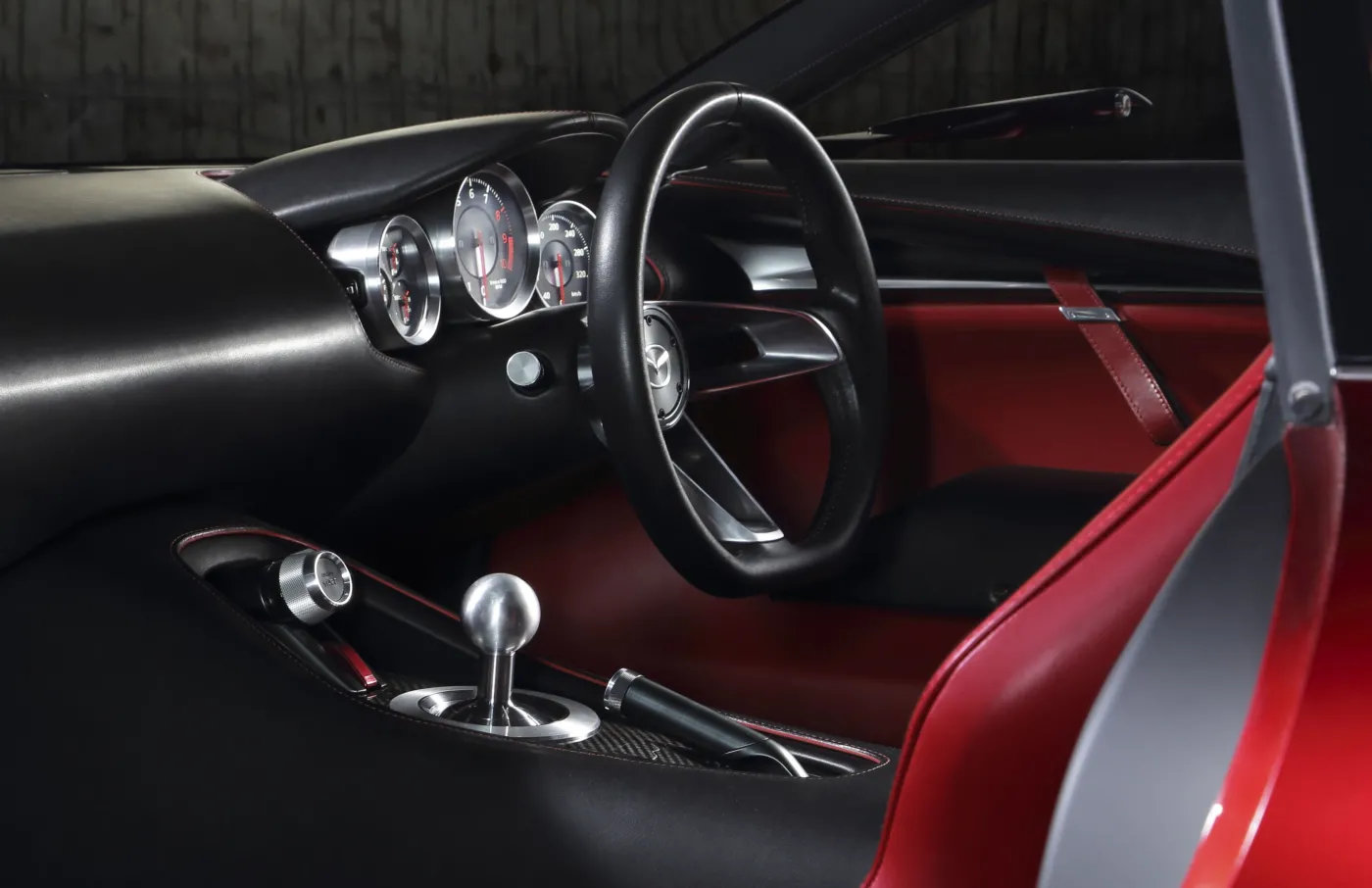 8366778-mazda-rx-vision.jpg