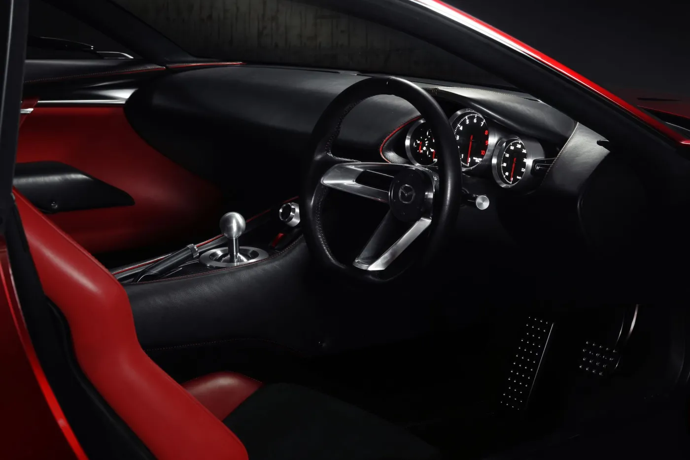 8366874-mazda-rx-vision.jpg
