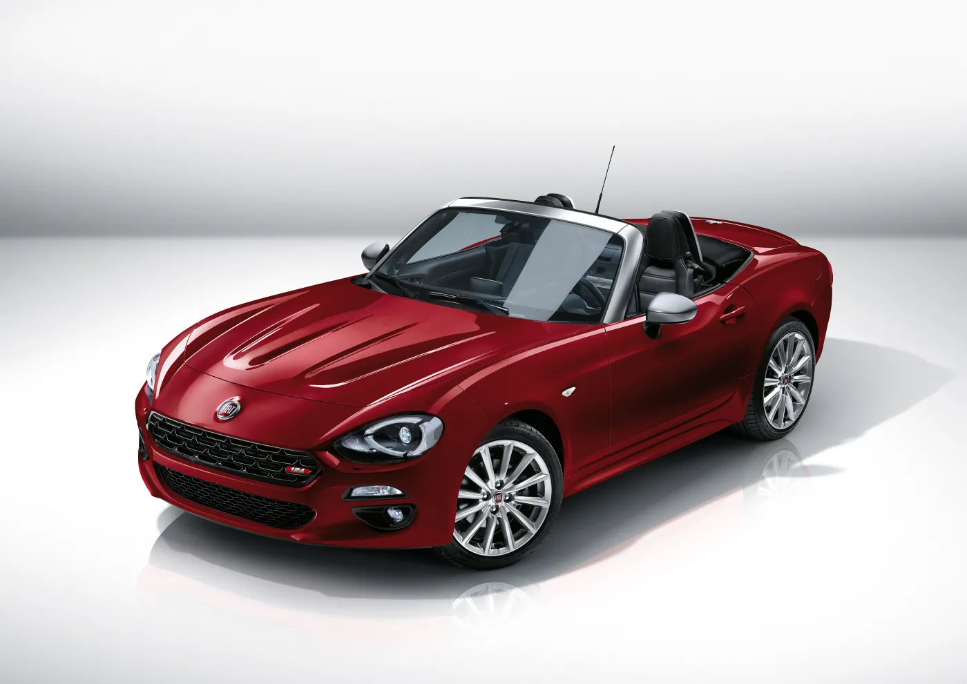 8438956-fiat-124-spider.jpg