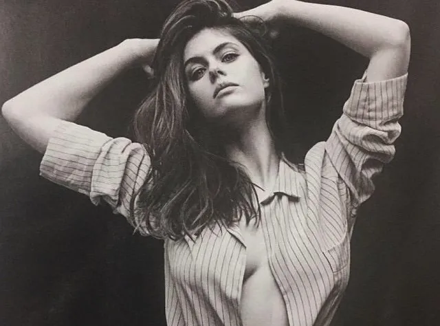Piękna Alexandra Daddario dostała robotę w słonecznym patrolu