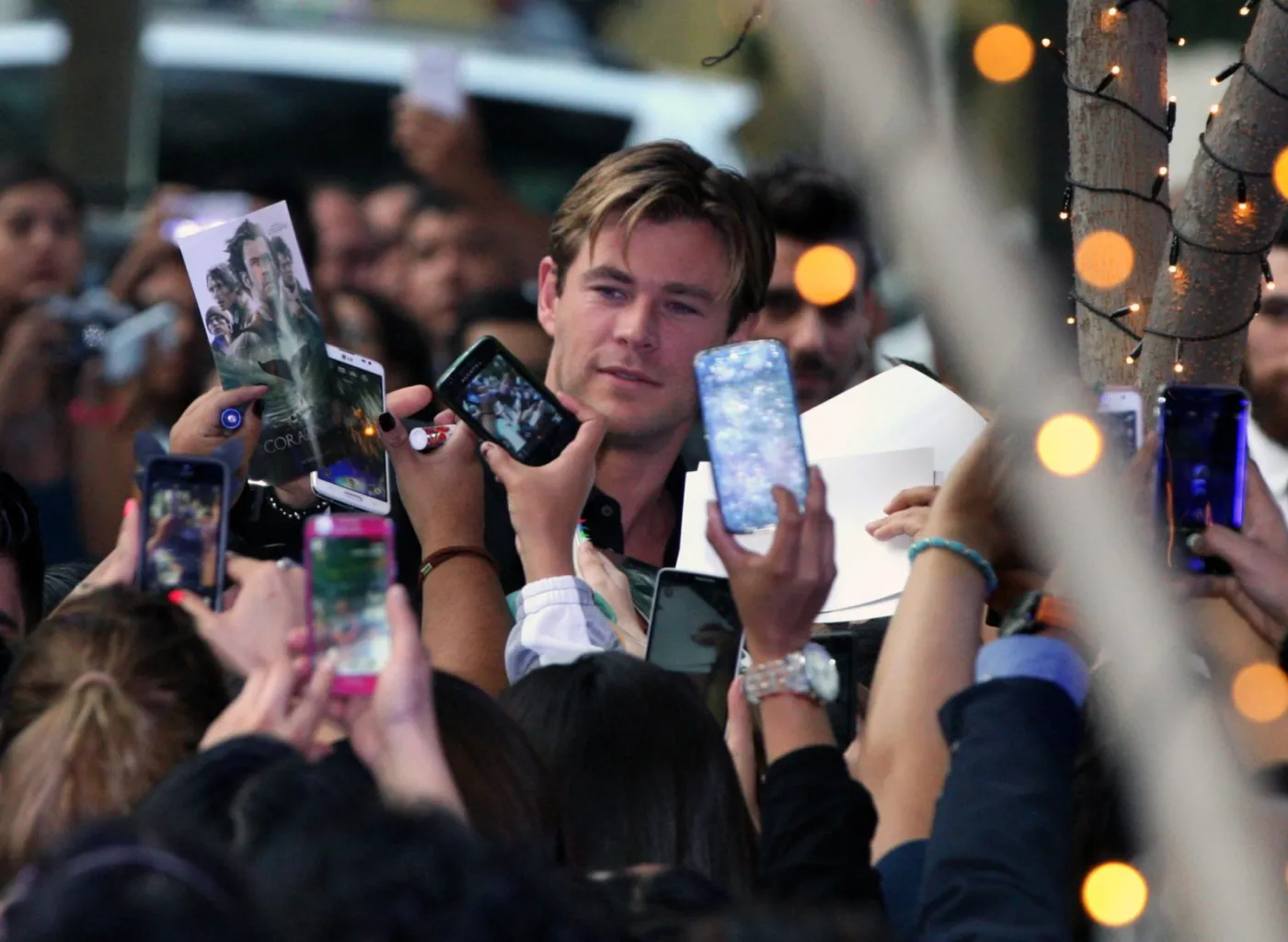 8465967-chris-hemsworth.jpg