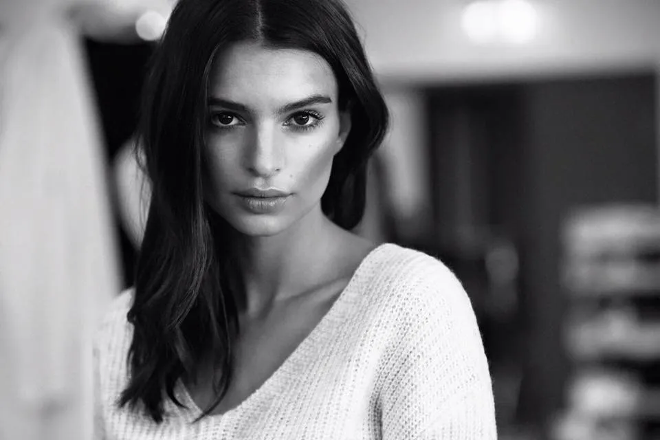 Emily Ratajkowski