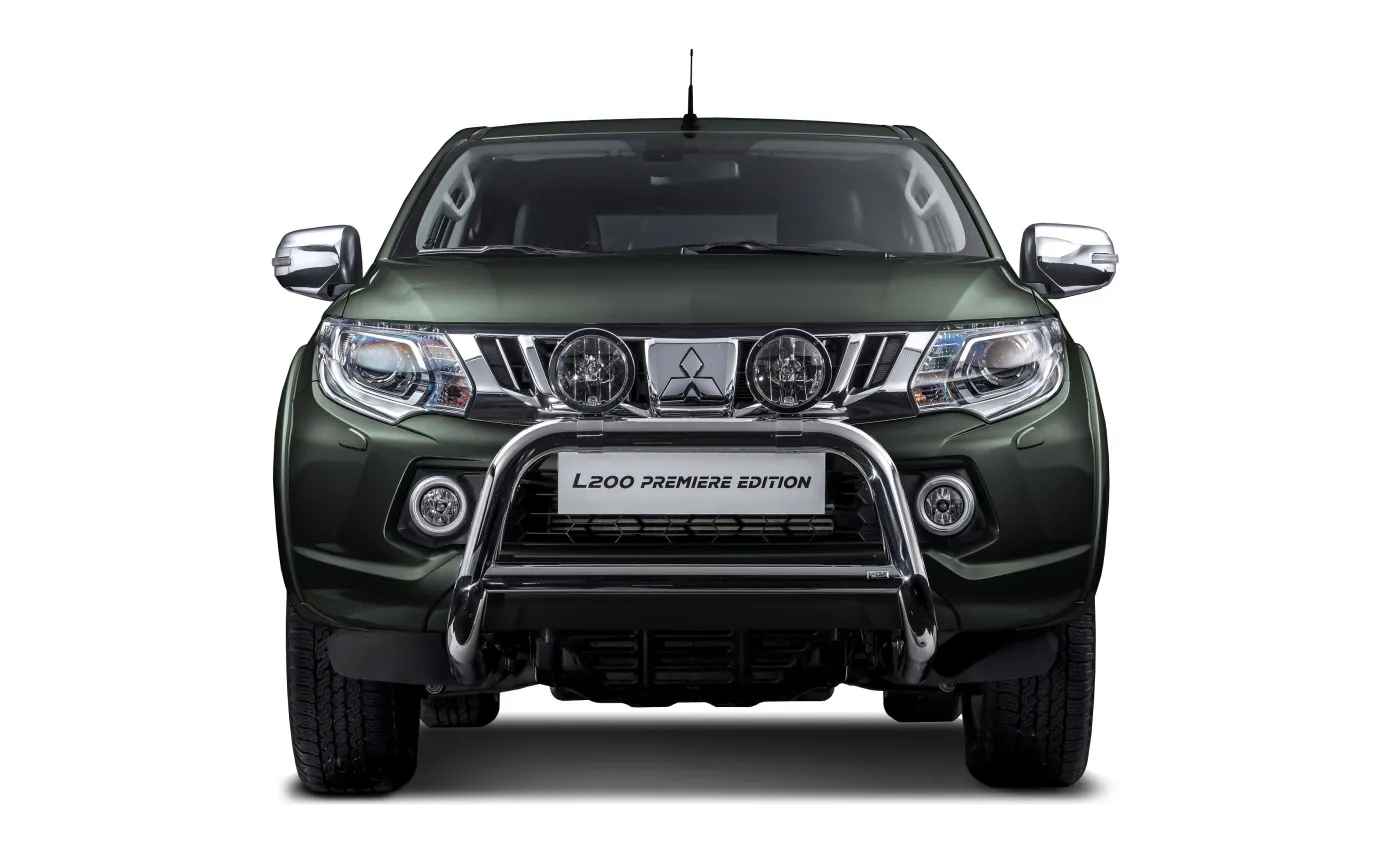 8521447-mitsubishi-l200.jpg