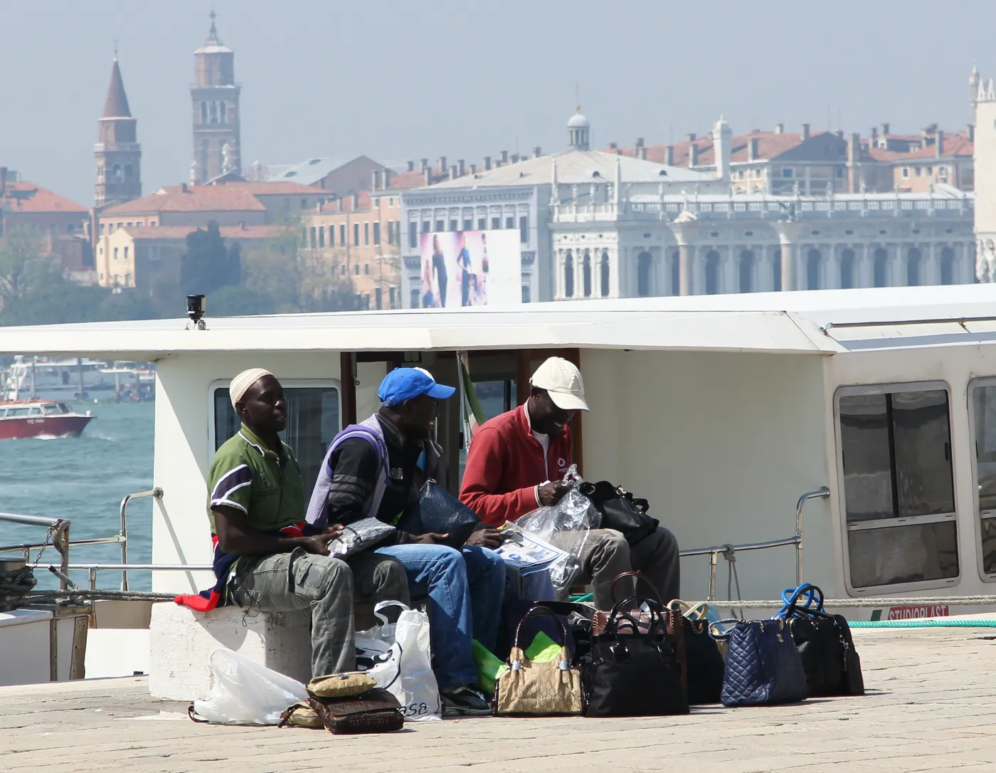 Imigranci pomogą nam zarobić i dogonić Zachód