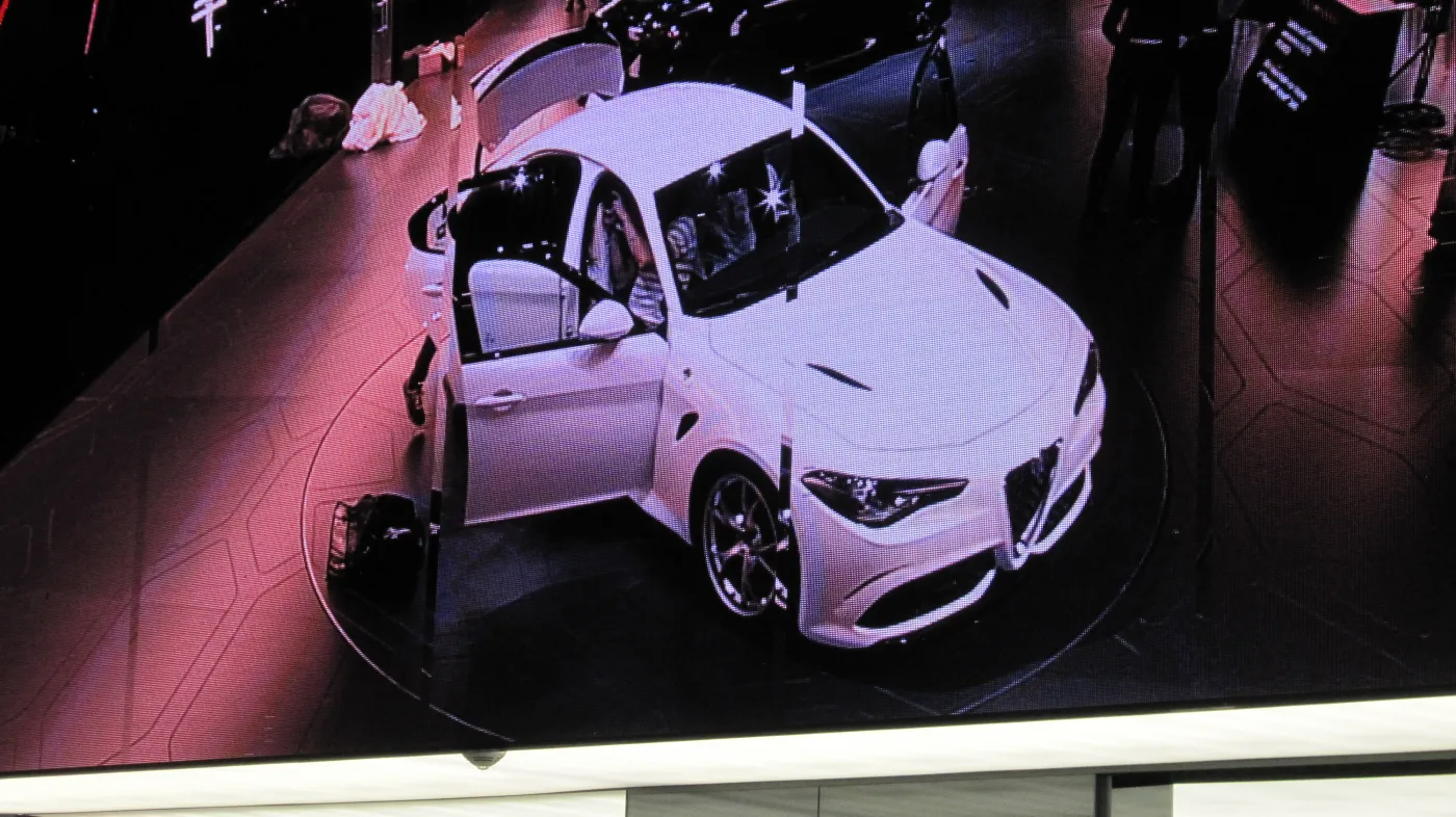 8206822-alfa-romeo-giulia.jpg