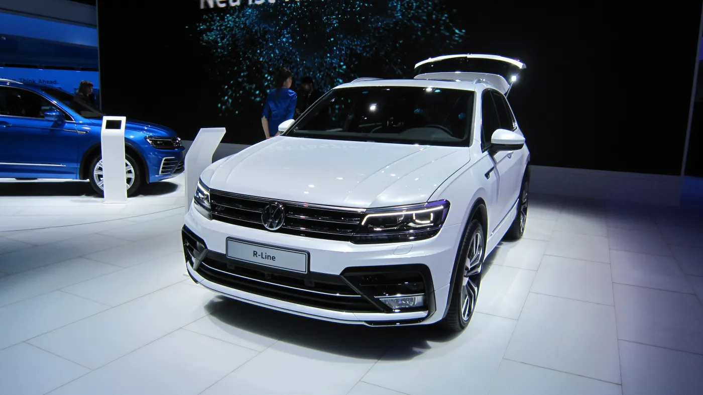 8216513-volkswagen-tiguan.jpg