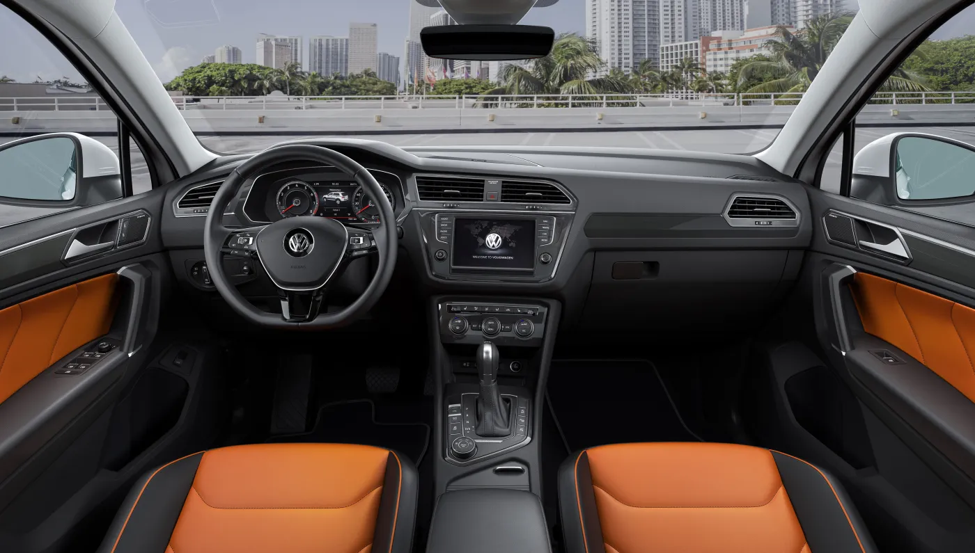 8227651-volkswagen-tiguan.jpg