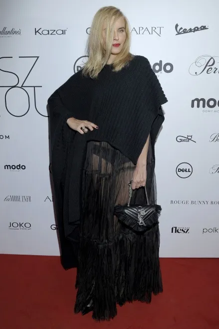 8274671-joanna-horodynska.jpg