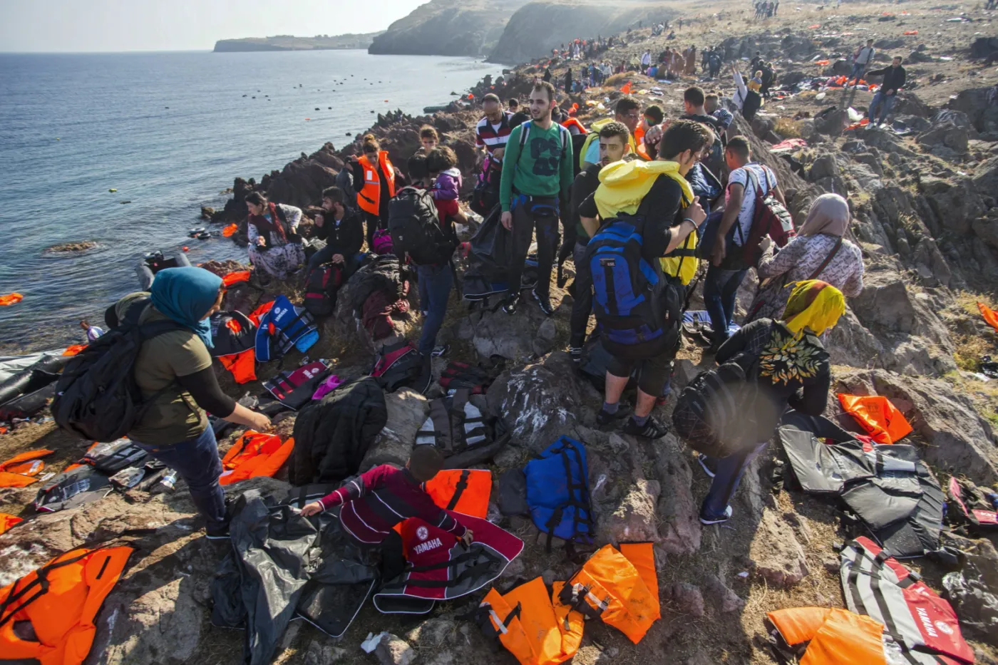 Lesbos przytloczona przez imigrantów. Tylko w tym roku przybyło ich 200 tys. ZDJĘCIA