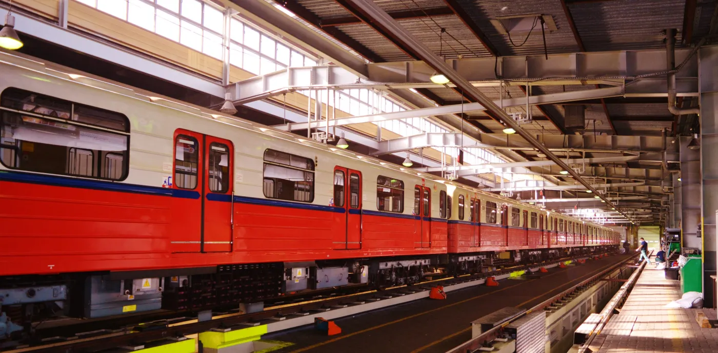 8292542-metro-warszawskie.jpg