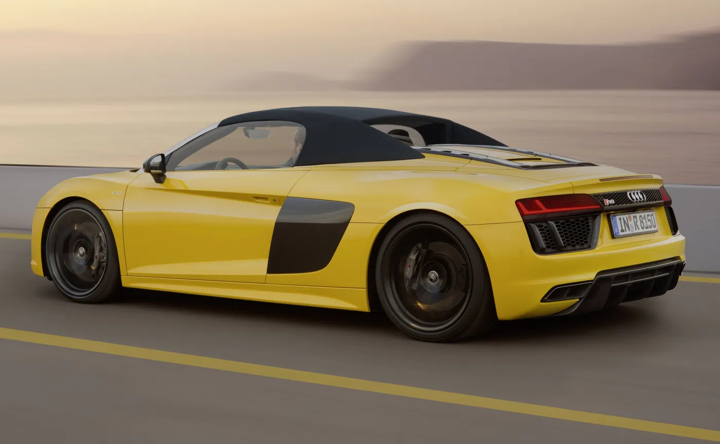 8868323-audi-r8-spyder-v10.jpg