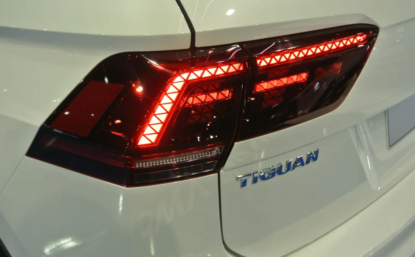 8892217-volkswagen-tiguan.jpg