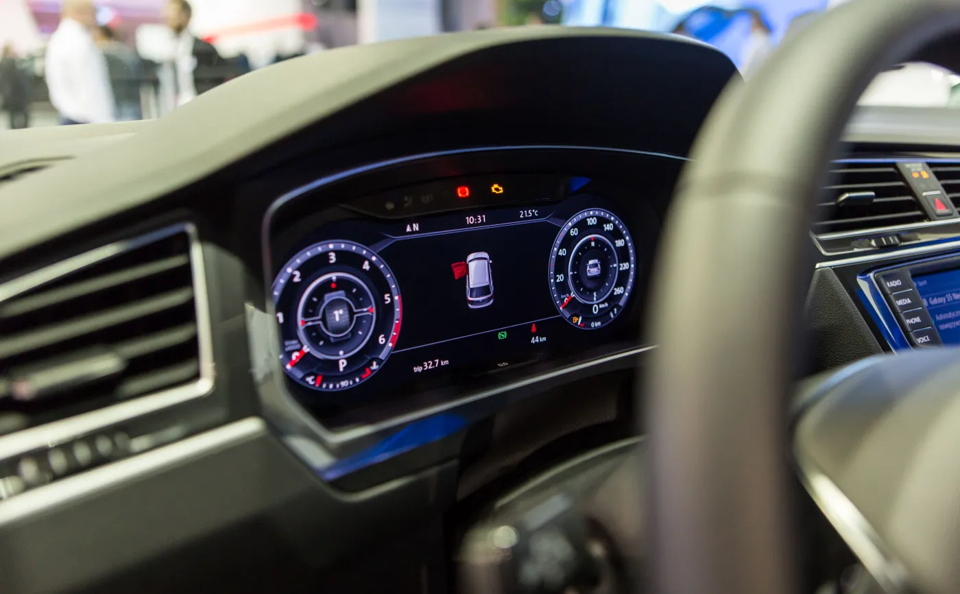 8893369-volkswagen-tiguan.jpg