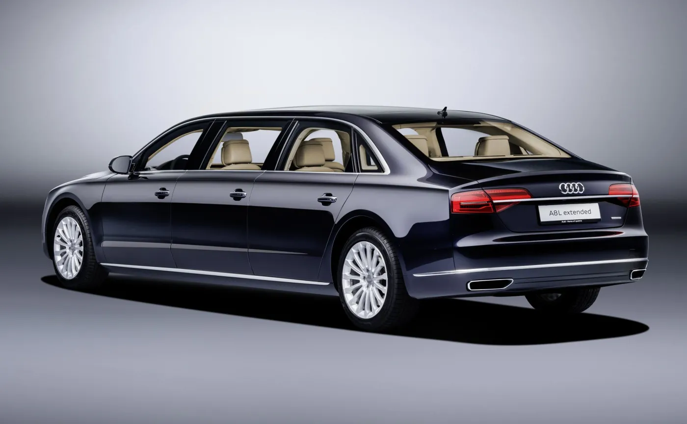 8924192-audi-a8-l-extended.jpg