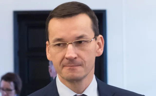 "Rząd nie jest od tego, by wyznaczać kary". Morawiecki mówi o podatku bankowym