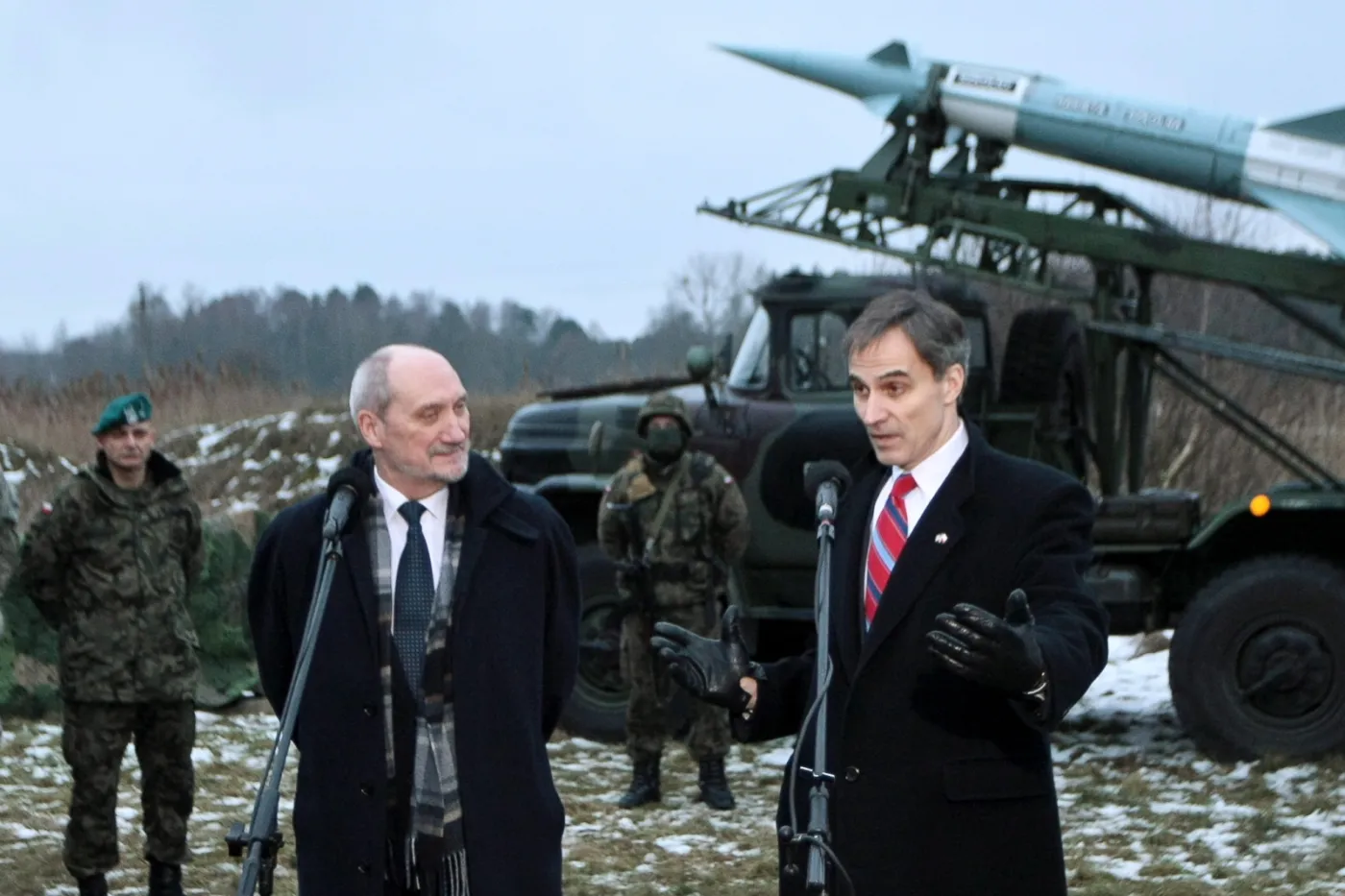8642198-antoni-macierewicz.jpg