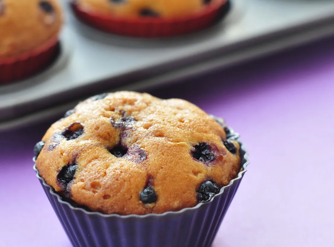 2363669-jagodowy-muffin.jpg