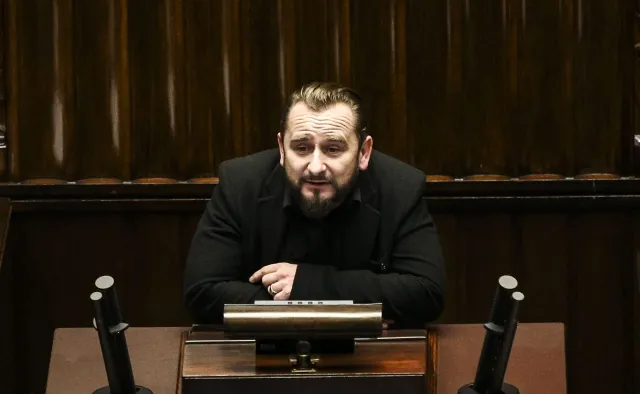 Część Sejmu zamknięta dla dziennikarzy. Względy bezpieczeństwa czy wygoda polityków? Poseł Liroy komentuje