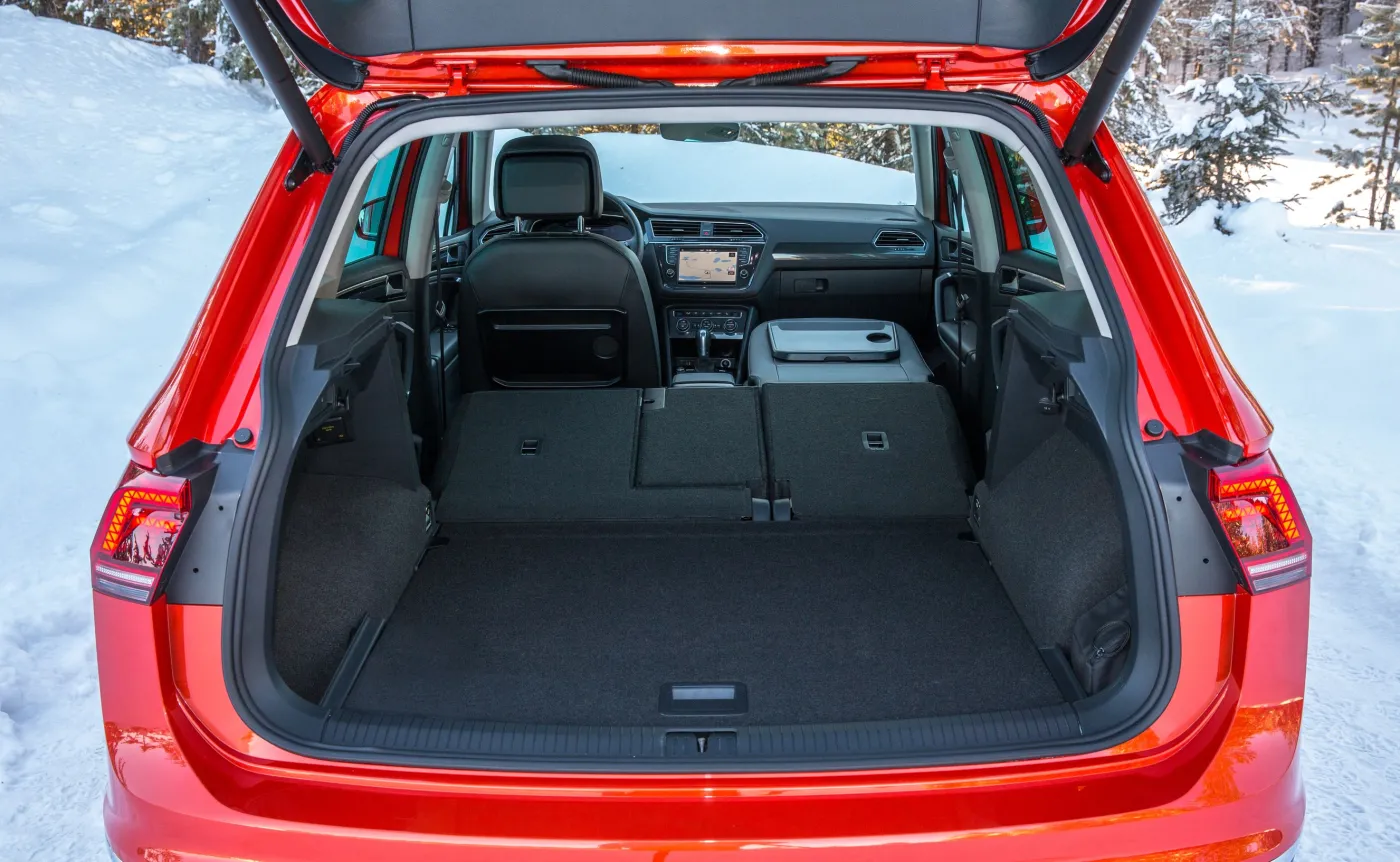 8716974-volkswagen-tiguan.jpg