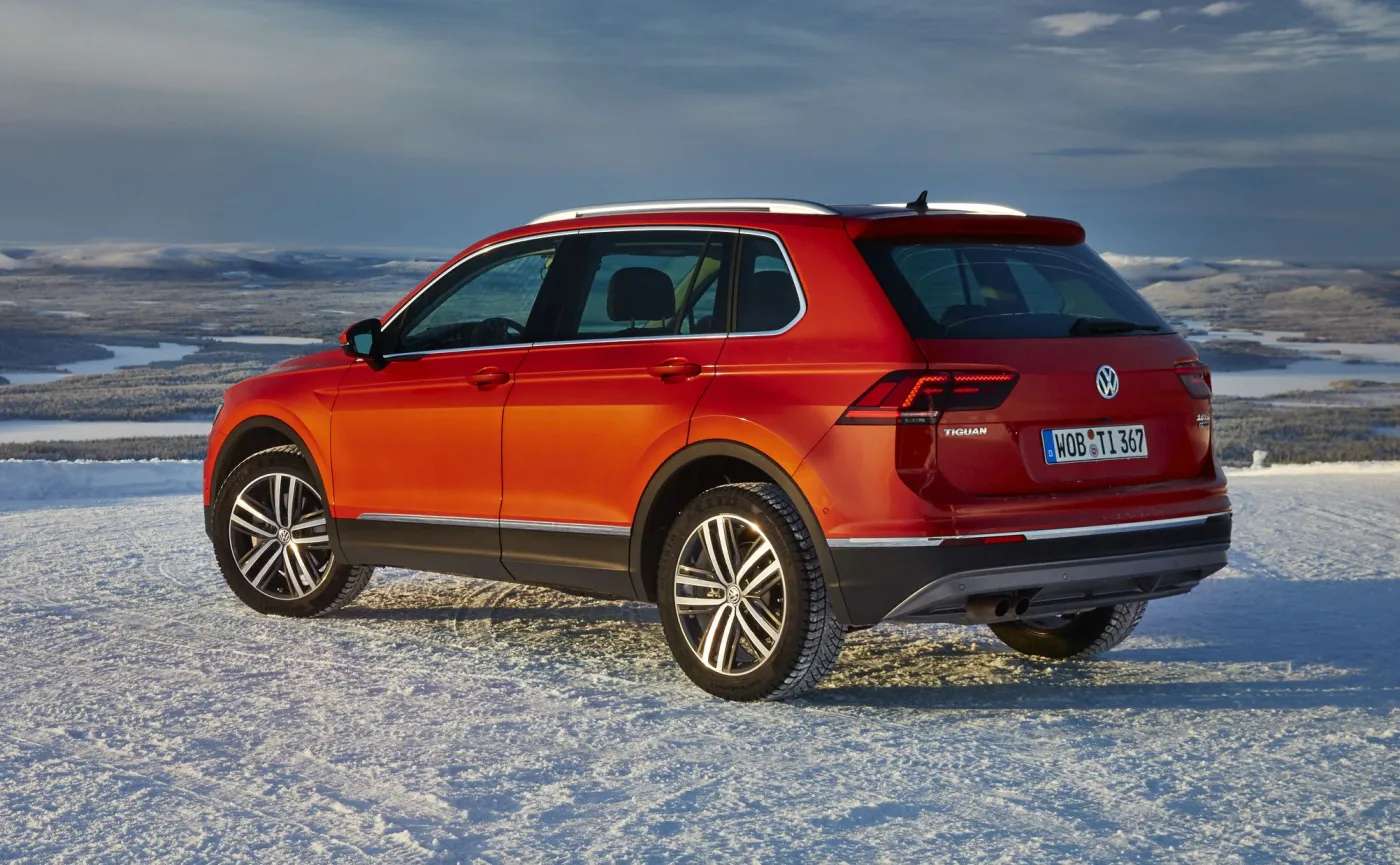 8717070-volkswagen-tiguan.jpg