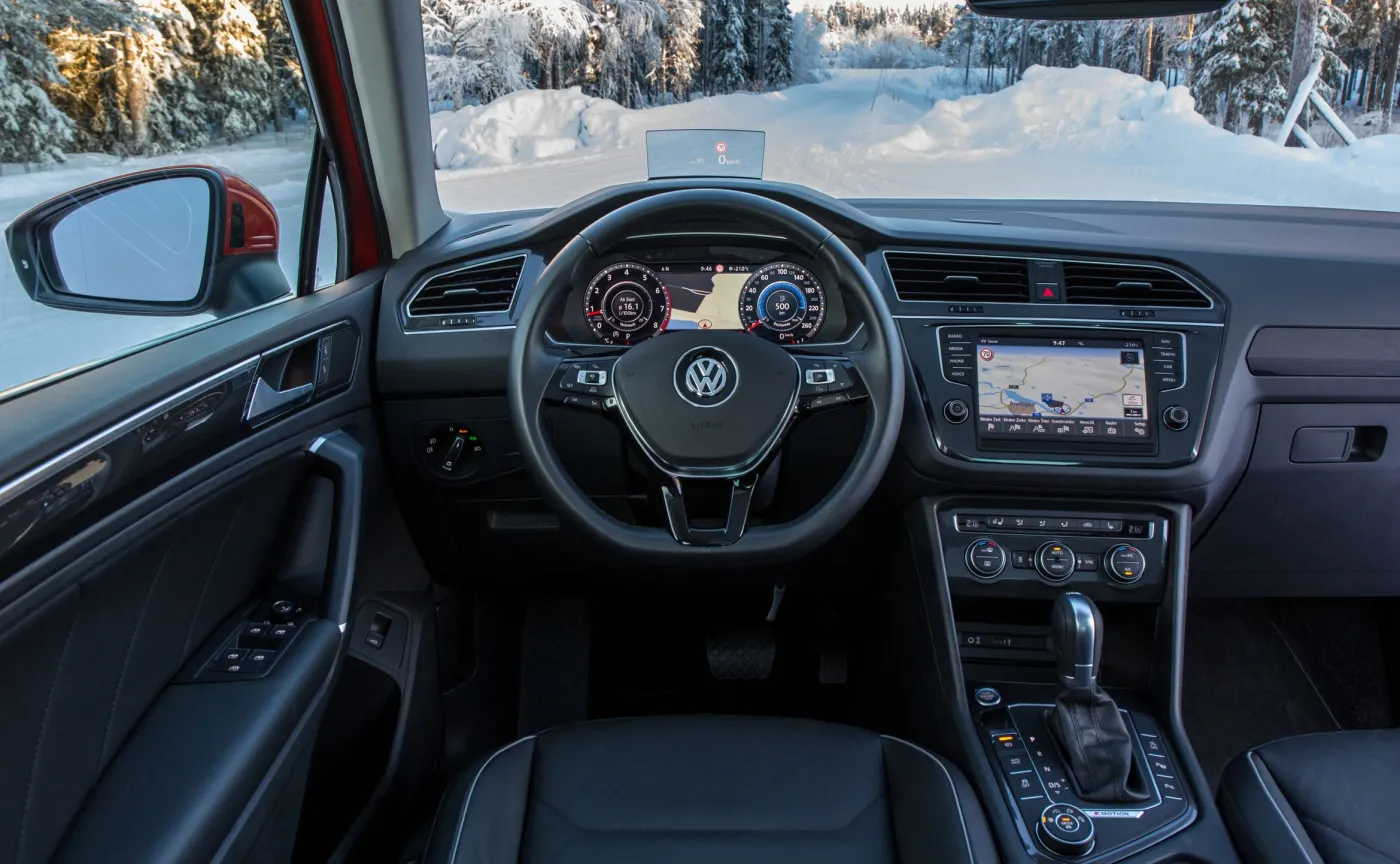8717166-volkswagen-tiguan.jpg