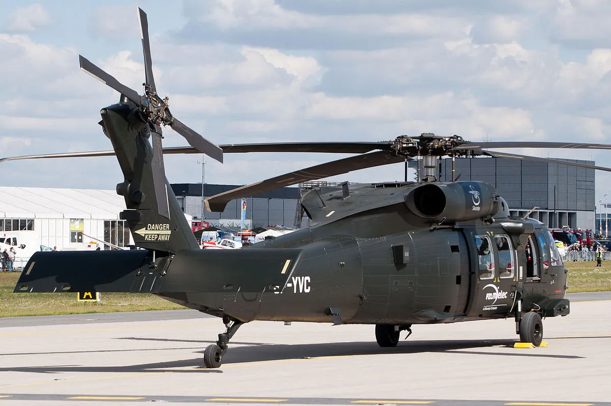 S-70i Black Hawk