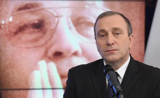 Grzegorz Schetyna: Chcę bronić takiego Wałęsy, jakim był w Arłamowie