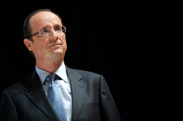 Hollande powołuje nową ochotniczą jednostkę. "W celu ochrony Francuzów"