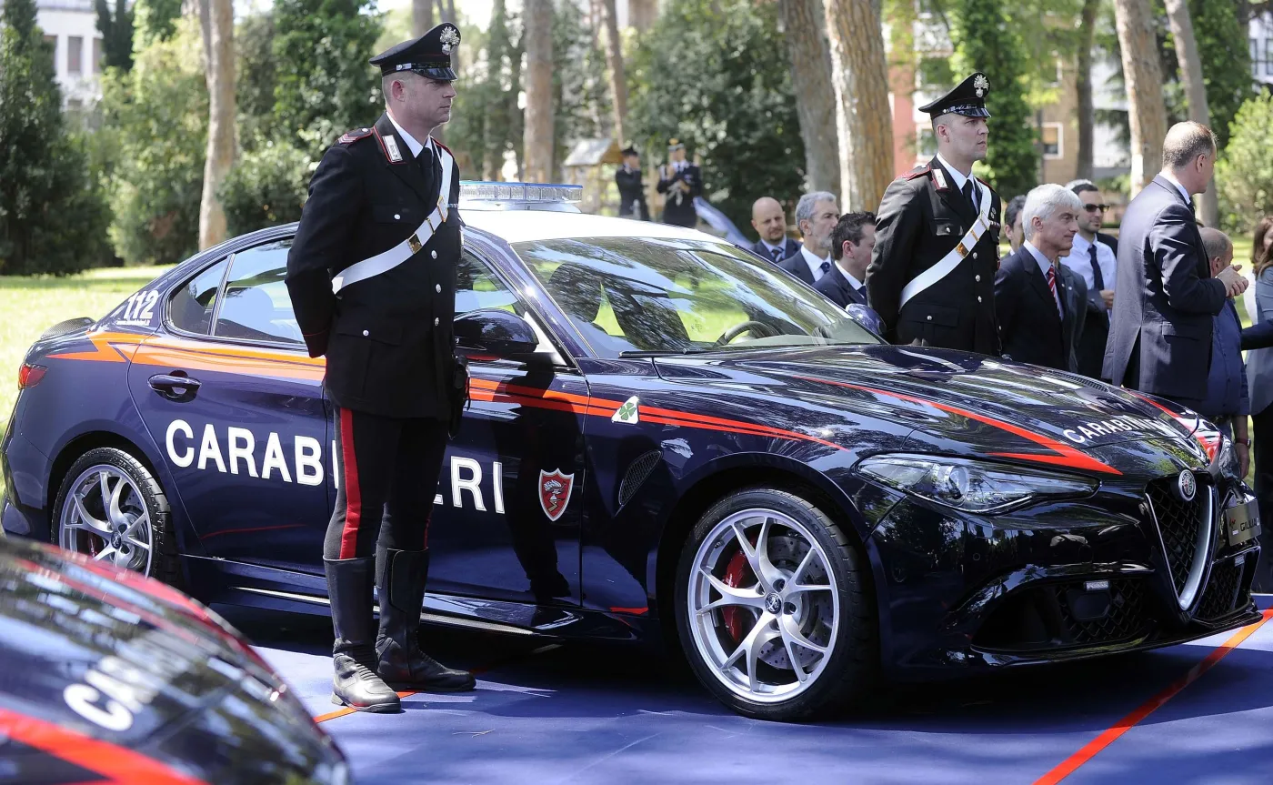 9027950-alfa-romeo-giulia.jpg