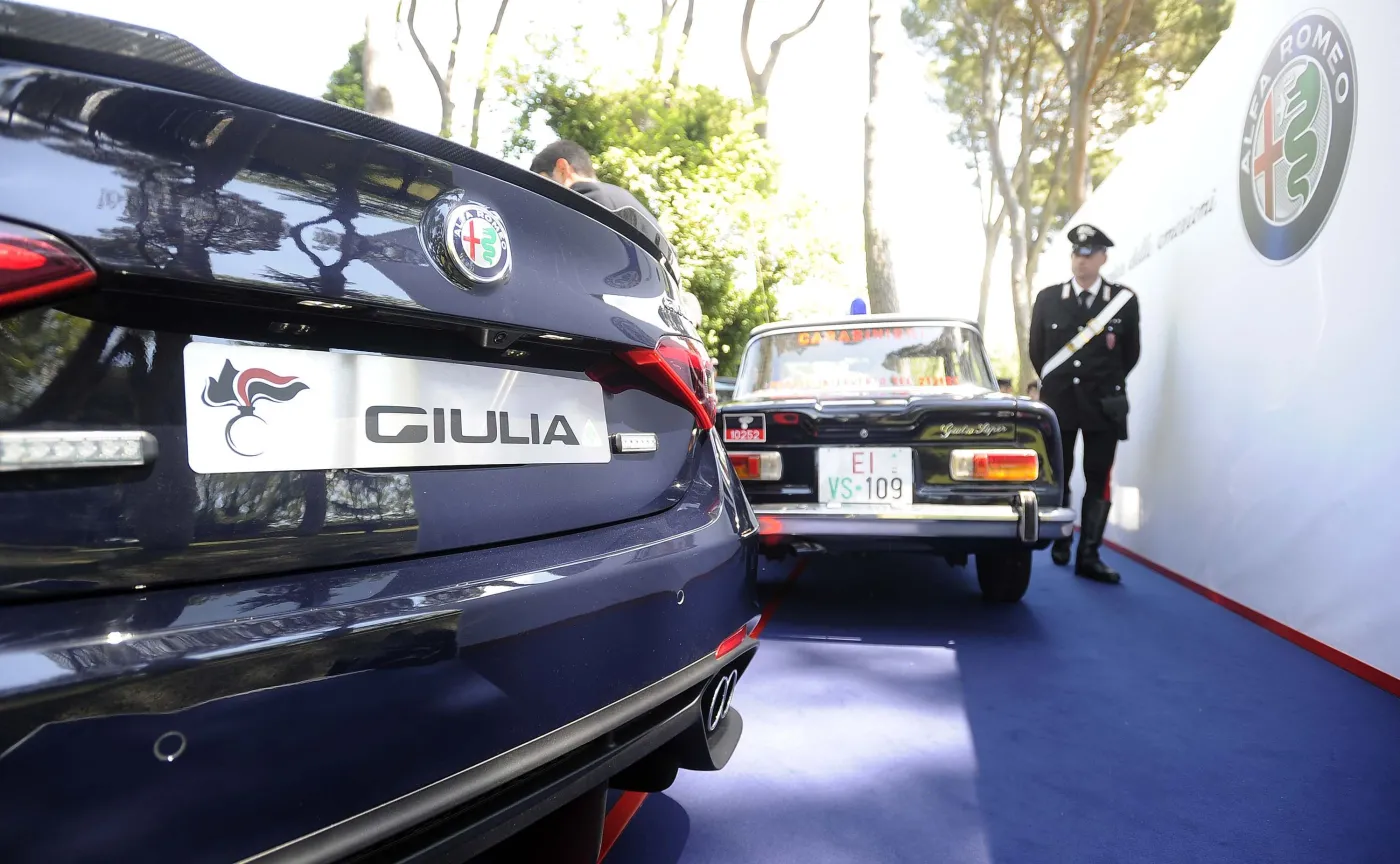 9028014-alfa-romeo-giulia.jpg