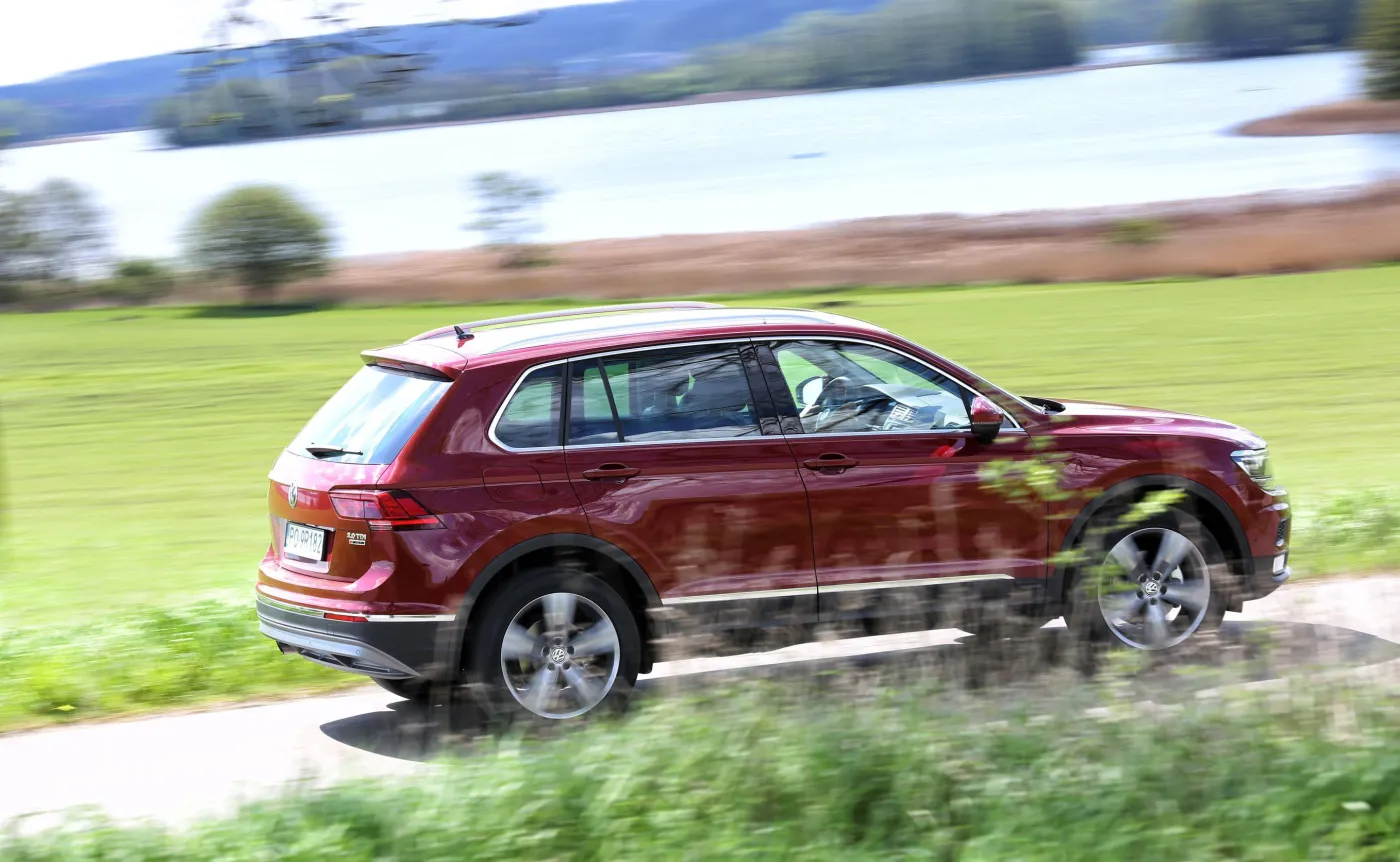 9044470-vokswagen-tiguan.jpg