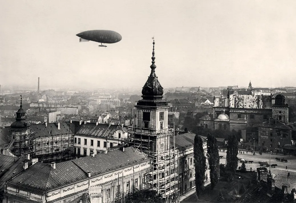 9169542-warszawa-lata-20.jpg