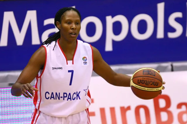 Mistrzyni olimpijska w koszykówce opowie o walce z depresją. Powstanie film o Chamique Holdsclaw